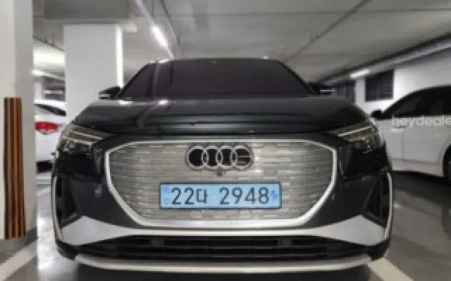 Q4 e-트론 40 프리미엄 아우디 2022/10 58,596km